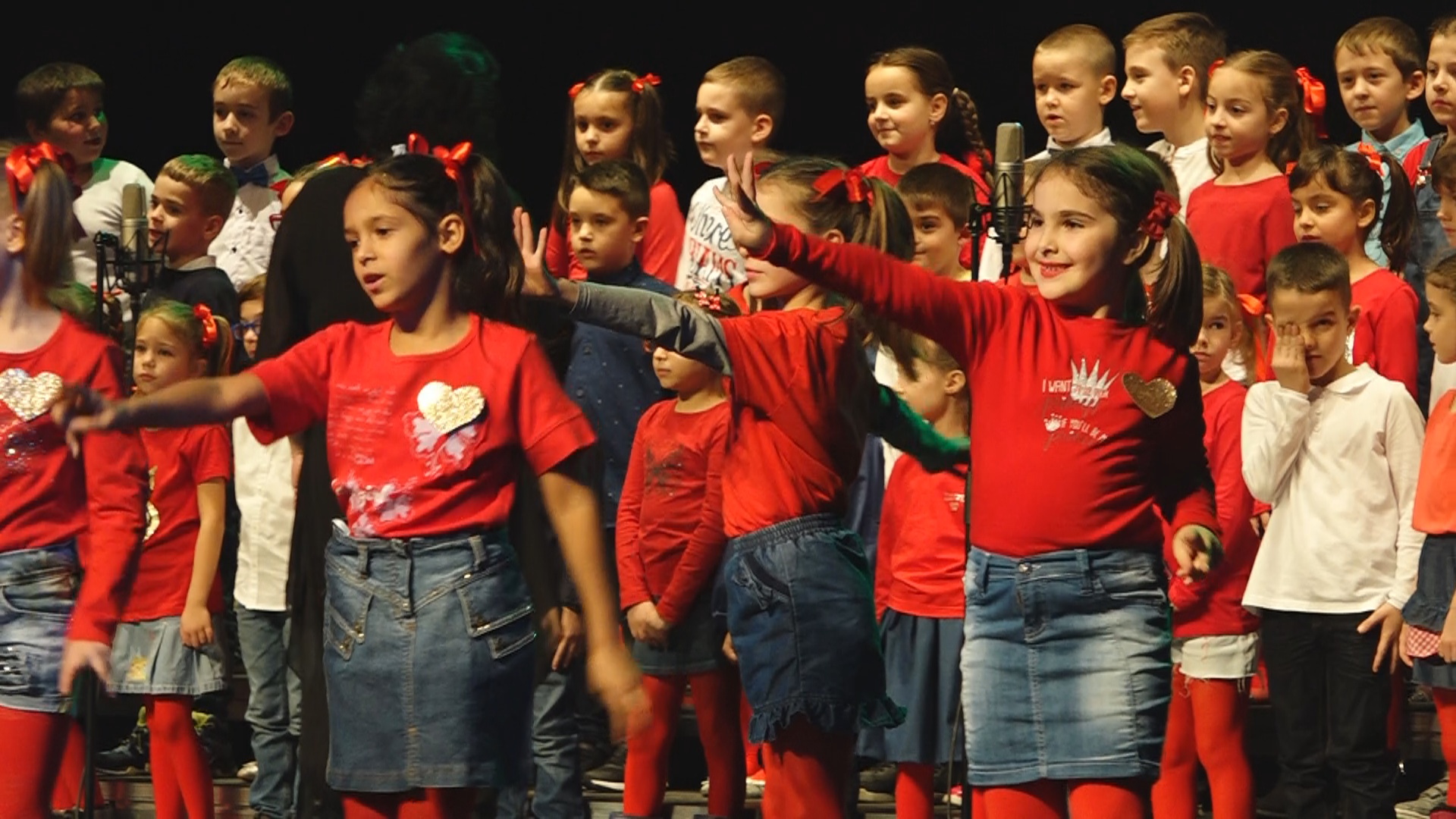 Kraljevski dani OŠ “Kralj Aleksandar I” – Svečana akademija u Centru za kulturu u Požarevcu(FOTO)