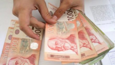 Ministar Mali: Više od 1,1 milion zaposlenih dobija tri minimalca, isplata 7. i 8. maja
