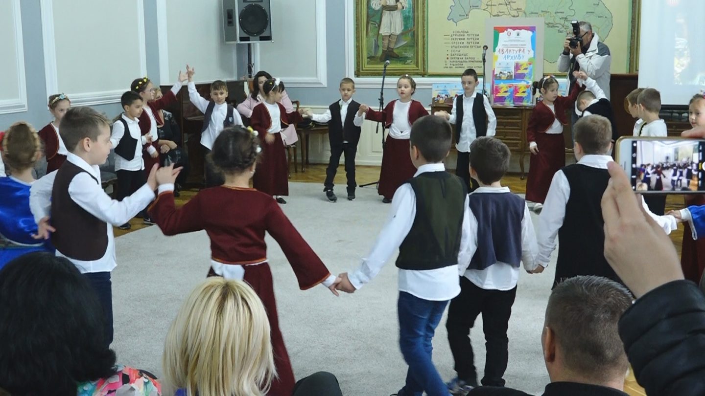 Predstavljen projekat „Avantura u arhivu“ – Slikovnica i bojanka