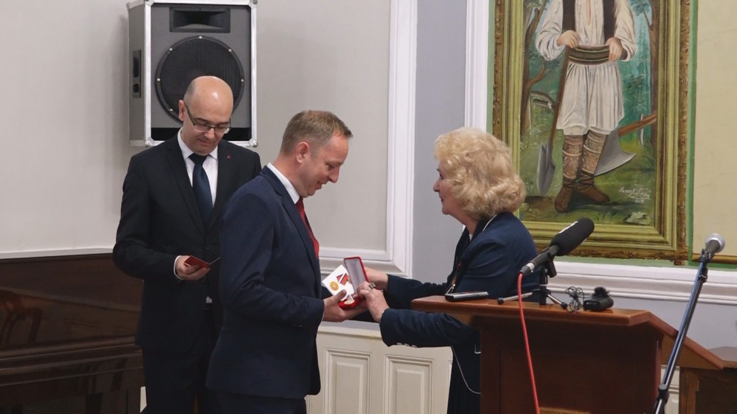Obeležen Dan pobede nad fašizmom u Požarevcu i otkriven spomenik maršalu Žukovu na Čačalici FOTO