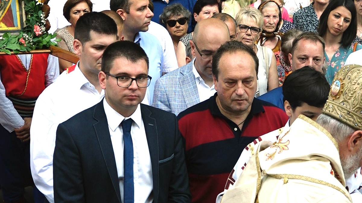 Litija ulicama Požarevca – Gradska slava Sveta trojica ili Duhovi FOTO