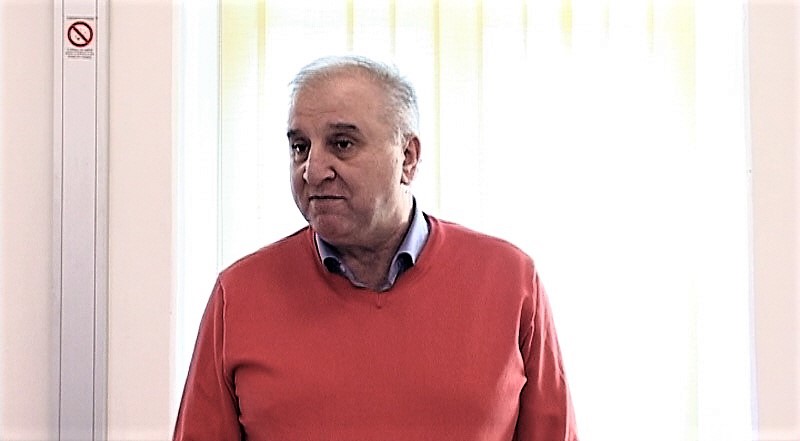 Novčana pomoć i autosedišta za novorođene bebe u Velikom Gradištu