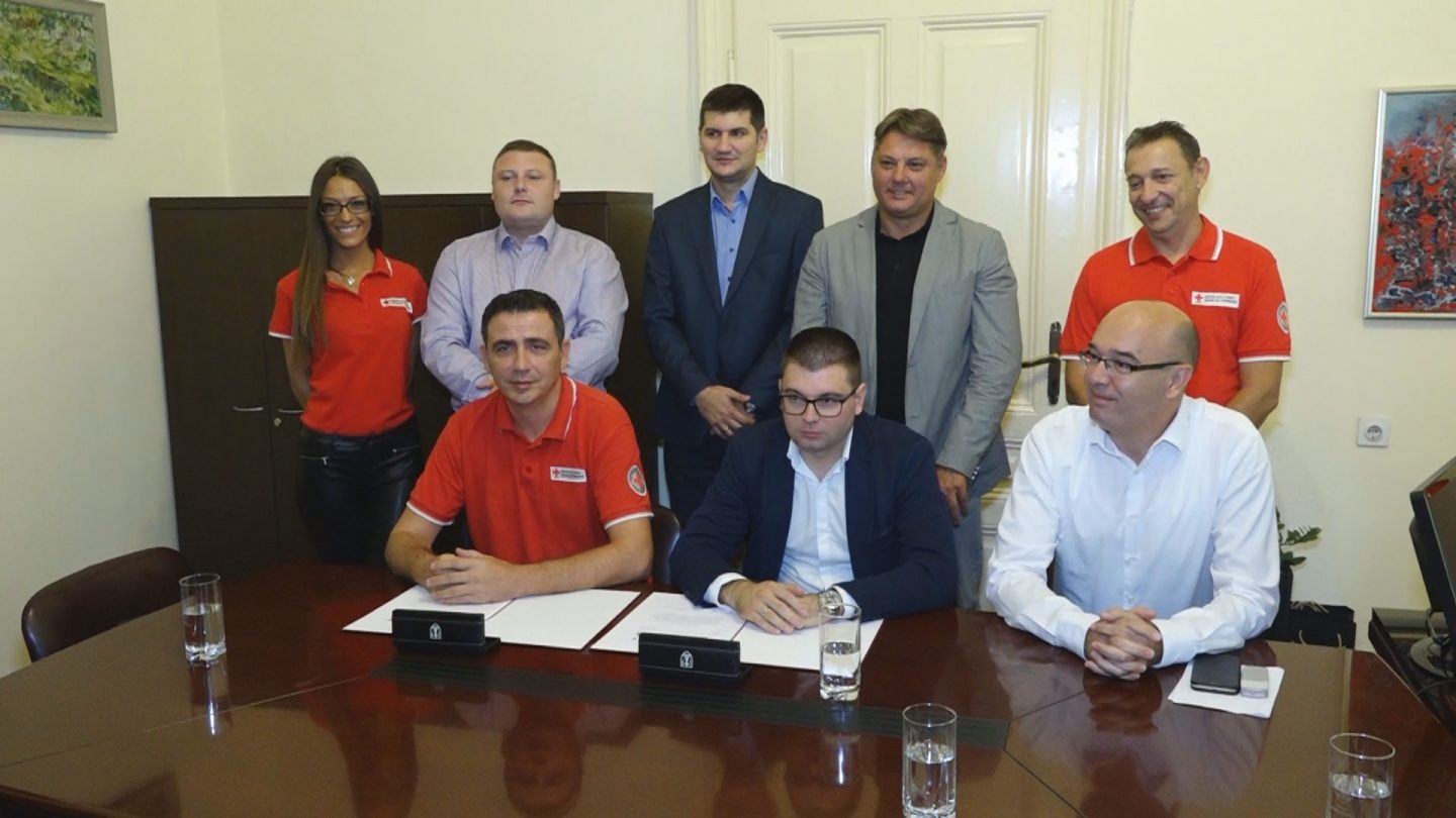 Grad Požarevac donirao novo vozilo Crvenom Krstu Požarevac