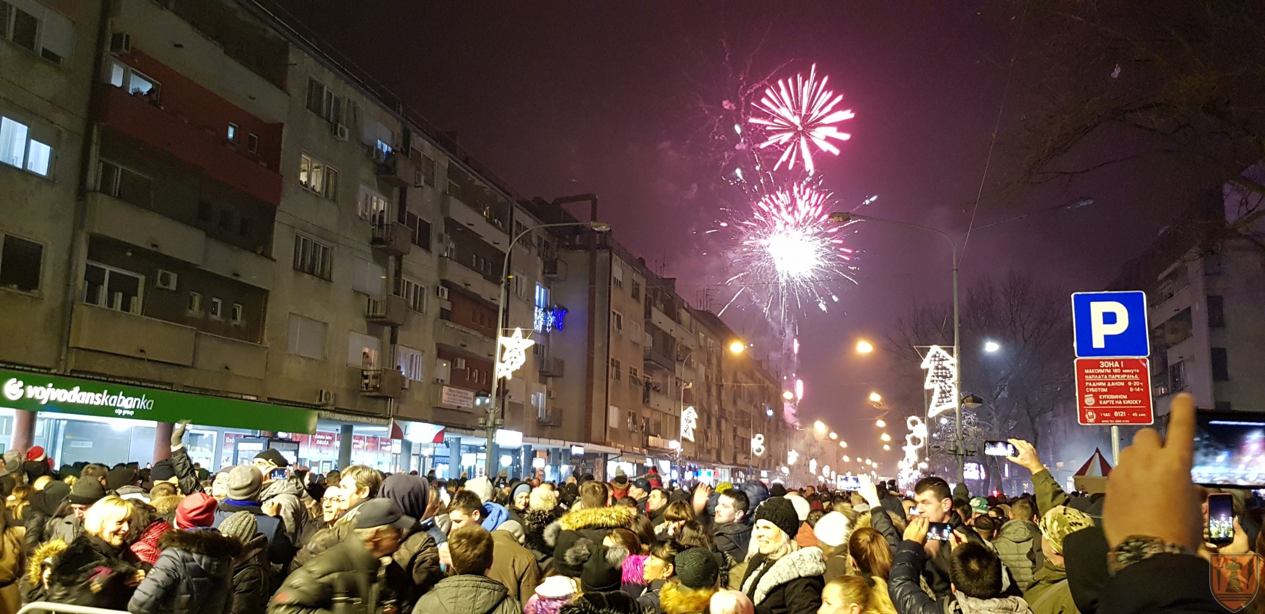 Požarevljani dočekali Novu godinu uz koncert Dr Neleta Karajlića