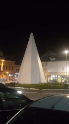 Pravno nemoguće izvršiti prenamenu sredstava namenjenih novogodišnjem ukrašavanju grada Požarevca u humanitarne svrhe