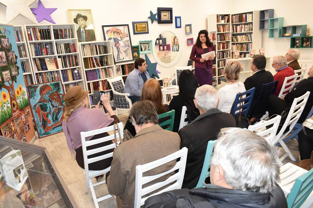 Zbirka poezije „Odbrana pesme i slobode“, autora Vojkana Ivkovića