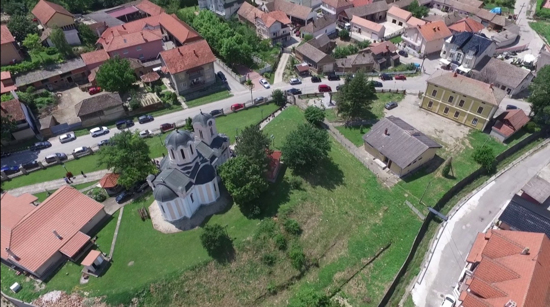 Pao potporni zid oko crkve Svetog Trifuna u Kličevcu FOTO