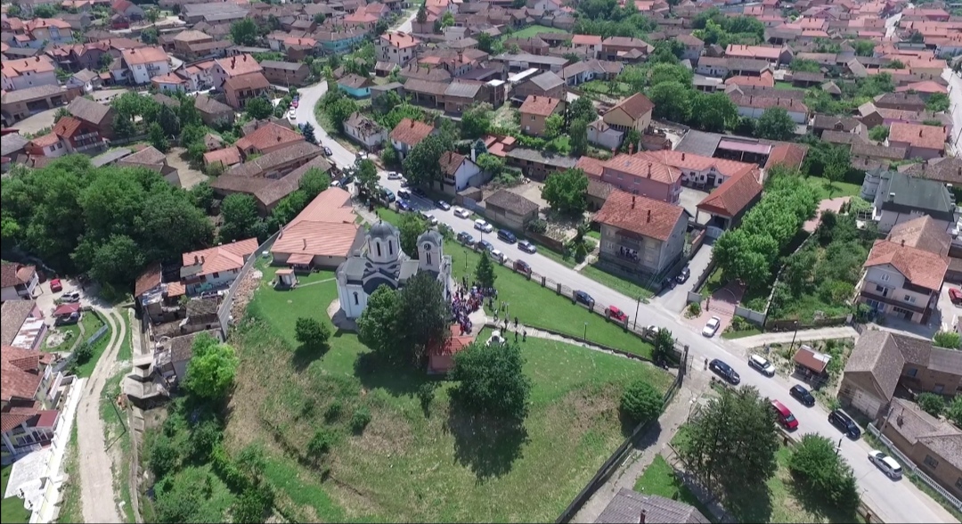 Pao potporni zid oko crkve Svetog Trifuna u Kličevcu FOTO