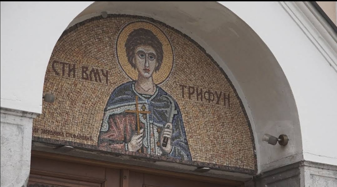 Pao potporni zid oko crkve Svetog Trifuna u Kličevcu FOTO