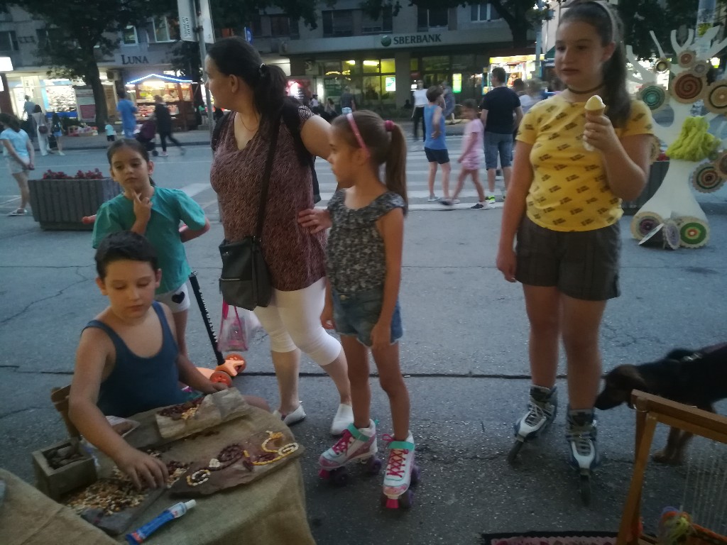 Nacionalna asocijacija za stare i umetničke zanate Srbije ,,Naše ruke“ u Požarevcu