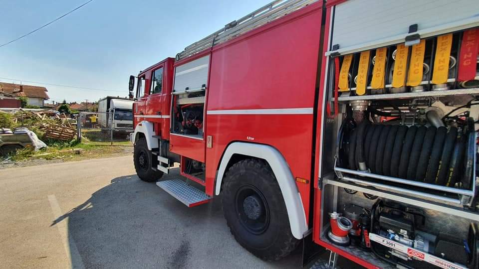 Novo vatrogasno vozilo za jedinicu u Petrovcu na Mlavi