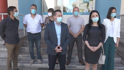 Paketi sa školskim priborom i za prvake u Kostolcu