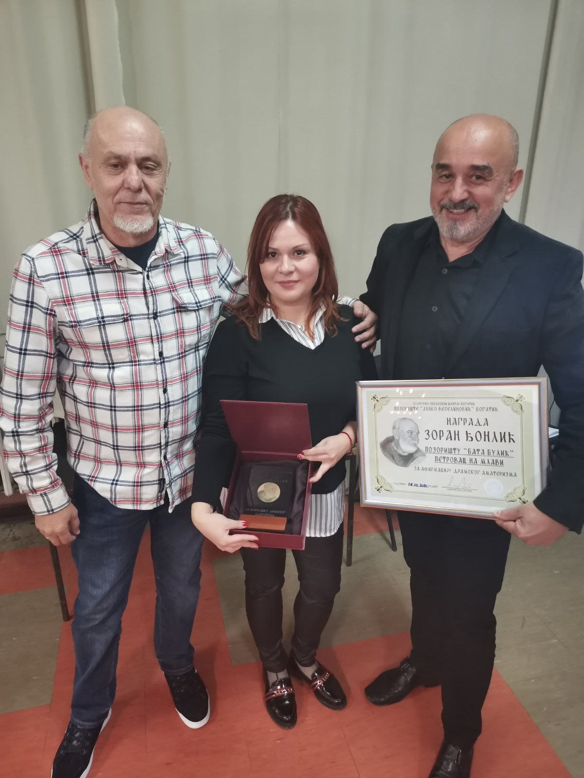 Petrovačko pozorište „Dragoljub Milosavljević Gula“ dobitnik nagrade za afirmaciju dramskog amaterizma