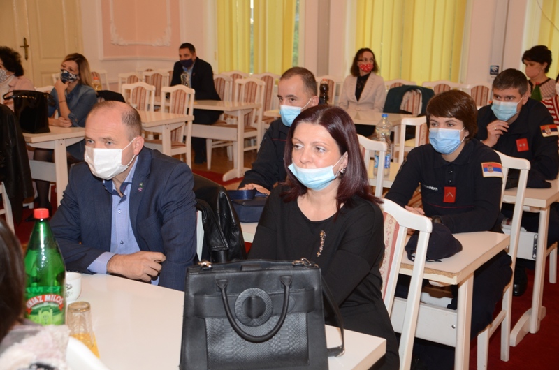 Uručene nagrade povodom Dana vatrogasaca i prosvetnih radnika u opštini Veliko Gradište