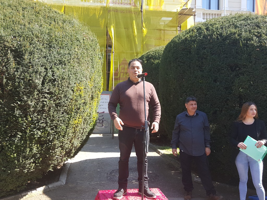 Požarevac: Na protestu „Minut do 12“, govornici bez dlaka na jeziku (FOTO)