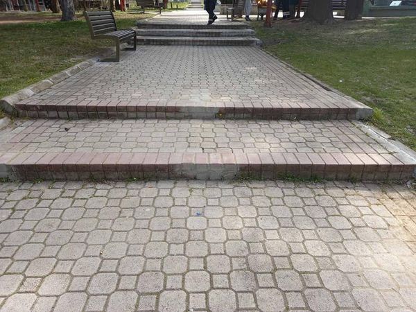 Кostolac: Sanacija pešačkih staza na Trgu bratstva i jedinstva
