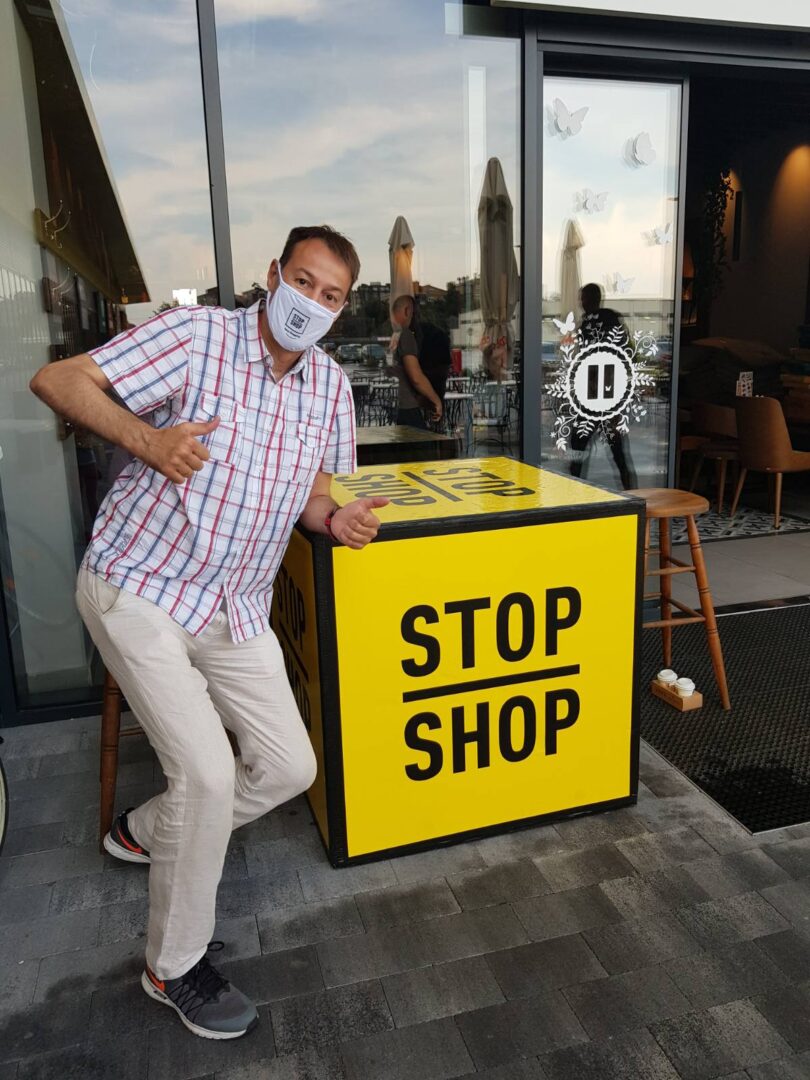 ROĐENDANSKI MESEC U STOP SHOP RITEJL PARKOVIMA