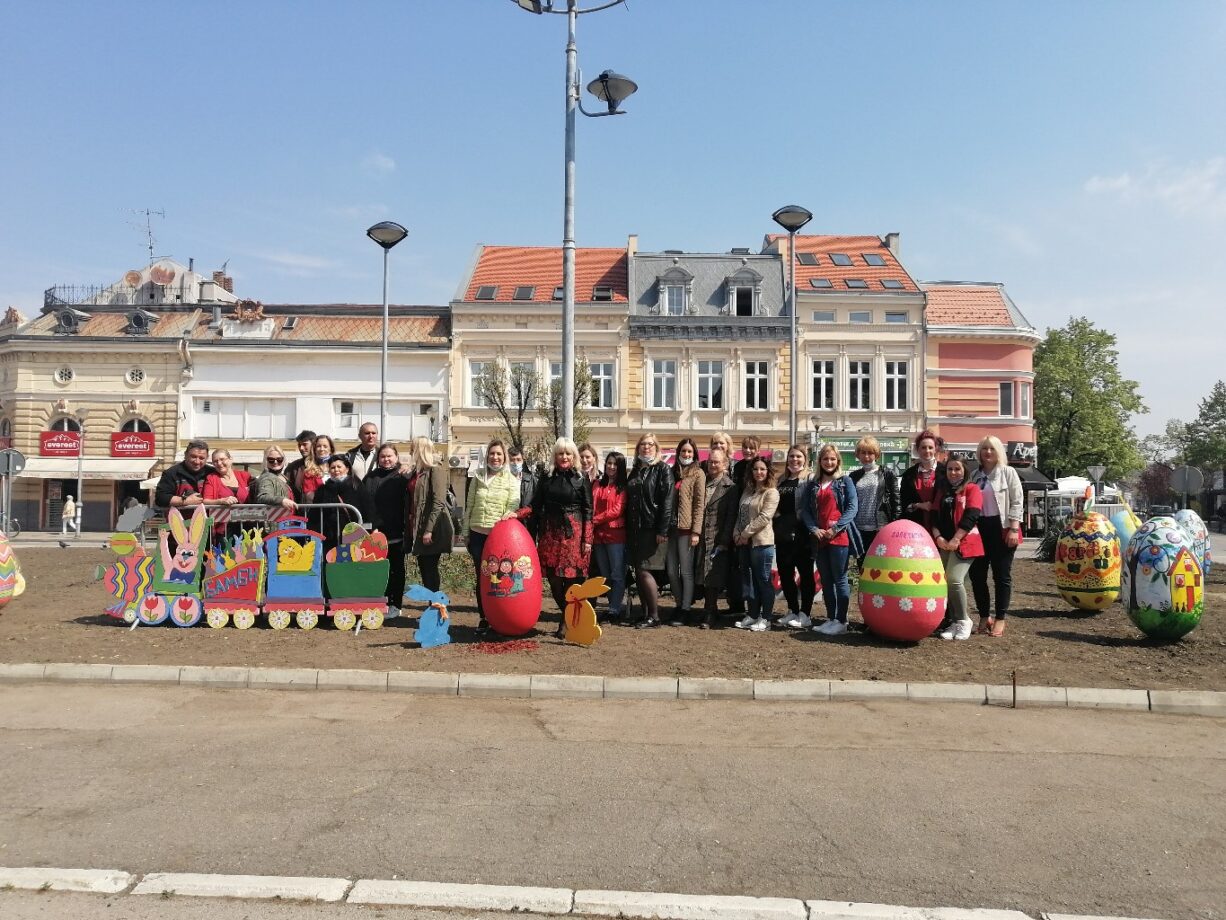 Požarevac: Vaskršnja dekoracija postavljena u centru grada (FOTO)