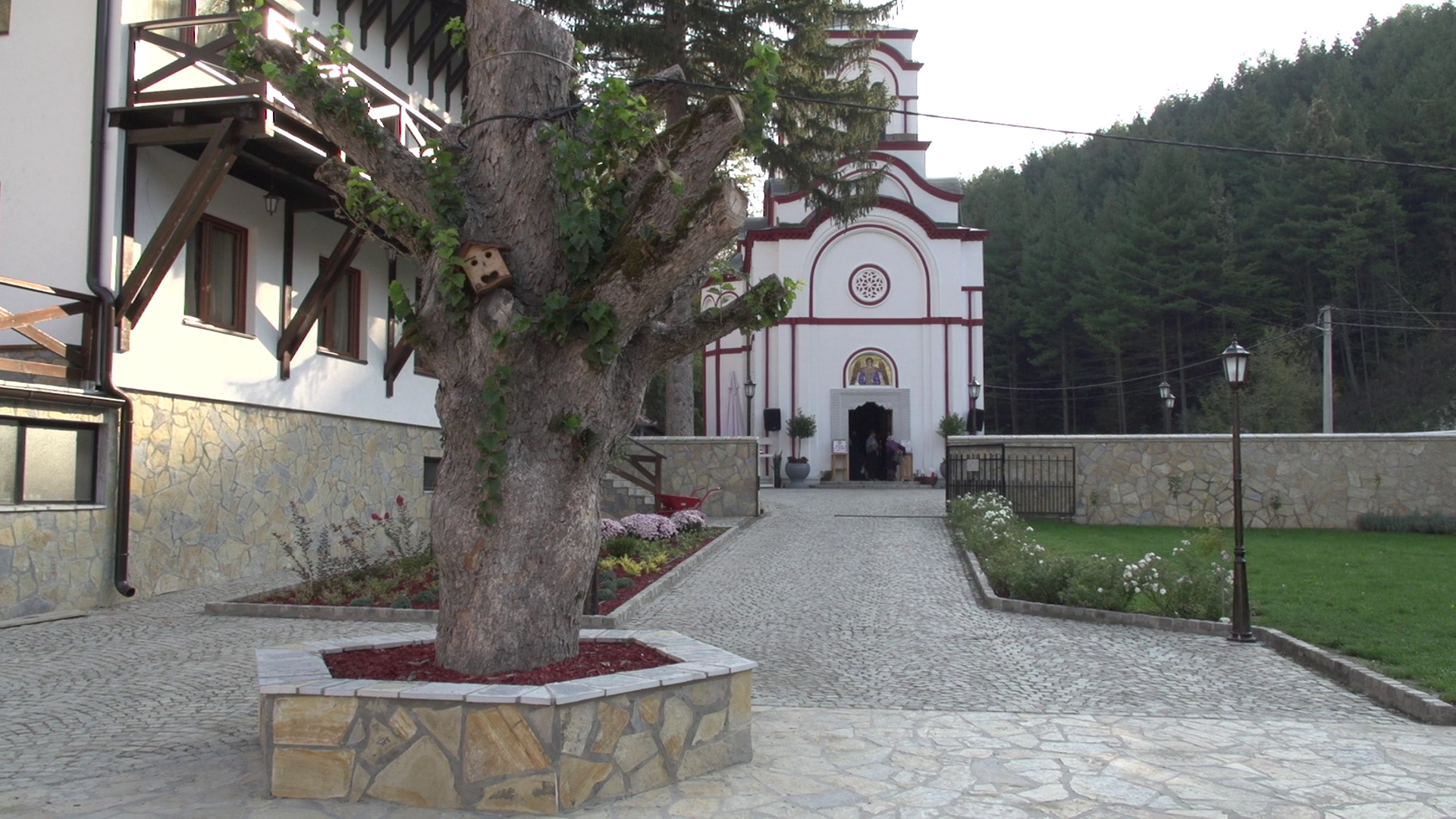 Srpski Patrijarh osveštaće obnovljenu crkvu Manastira Tumane