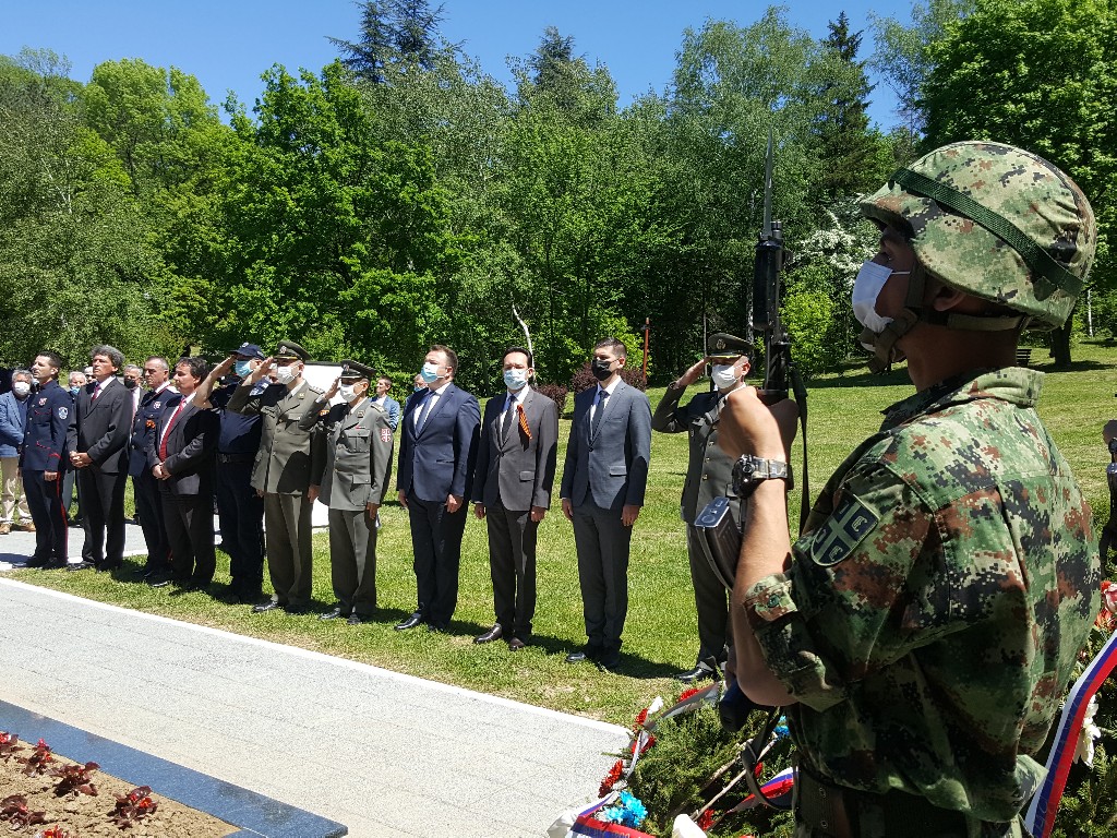 Požarevac: Polaganjem venaca obeležen Dan pobede nad fašizmom (FOTO)