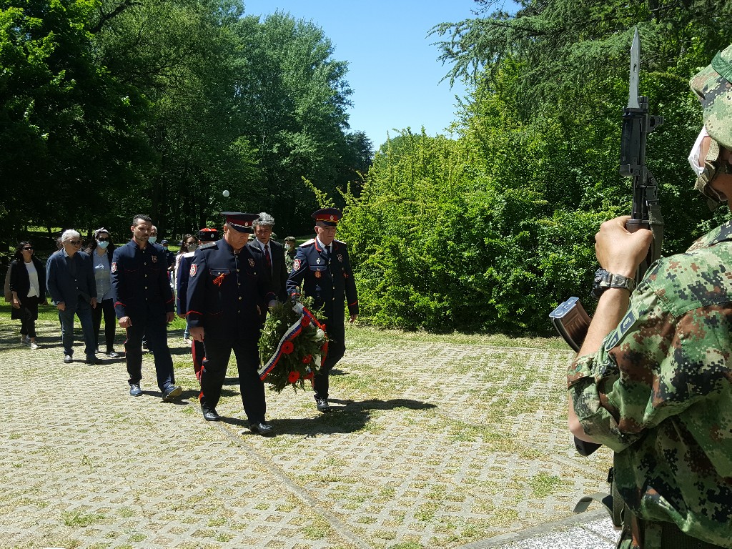 Požarevac: Polaganjem venaca obeležen Dan pobede nad fašizmom (FOTO)