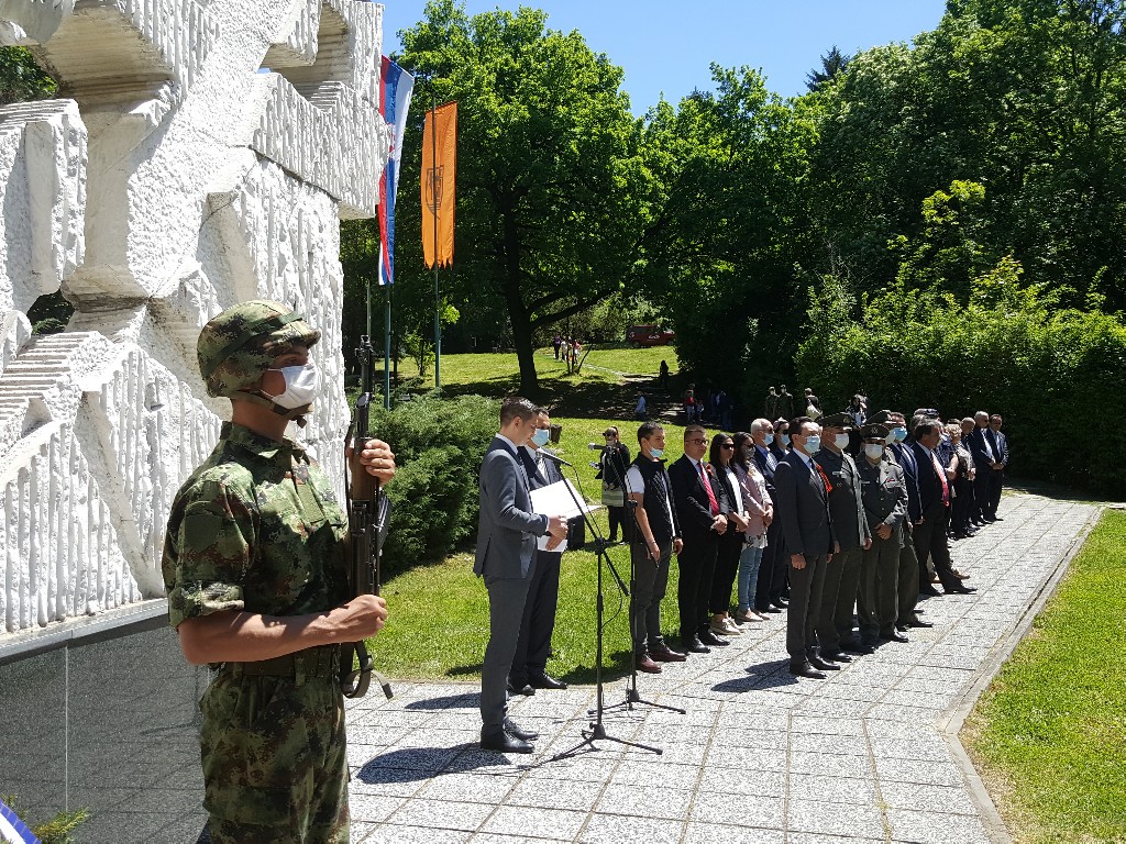 Požarevac: Polaganjem venaca obeležen Dan pobede nad fašizmom (FOTO)