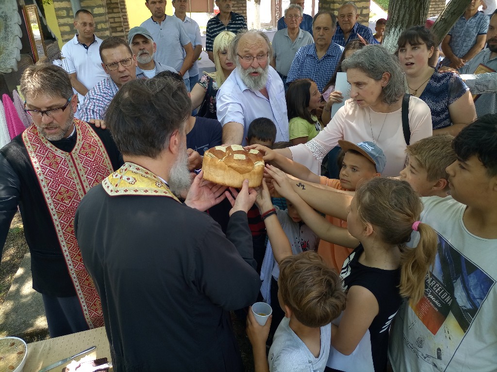 Požarevac: Burjanci proslavljaju Spasovdan (FOTO)
